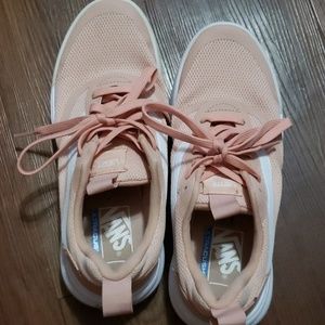 Van's womens tennis shoes